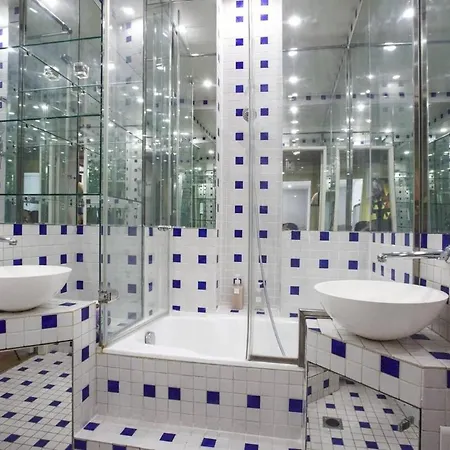 Faubourg Chic Apartament