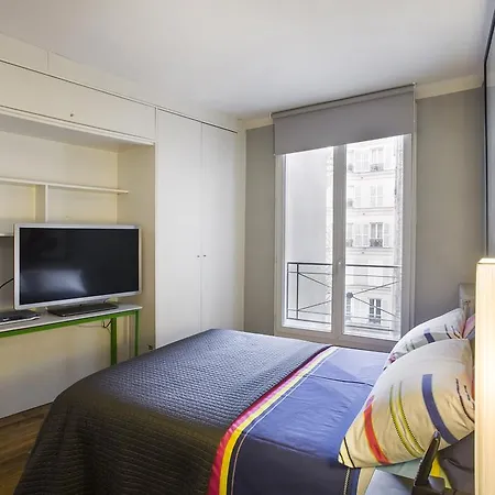 Faubourg Chic Apartament Paryż