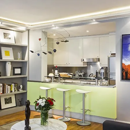 Faubourg Chic דירה