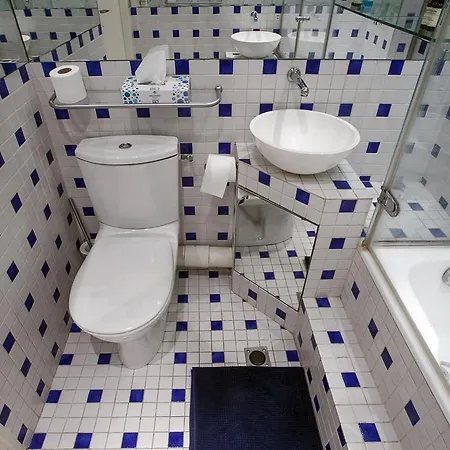 Apartament Faubourg Chic *