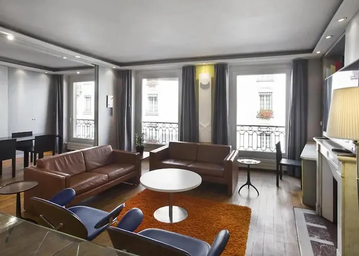 Faubourg Chic Apartmán *