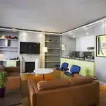 Faubourg Chic Appartement Parijs