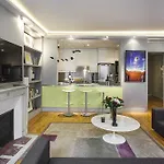 Faubourg Chic *