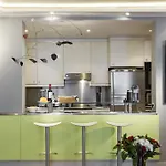 Faubourg Chic