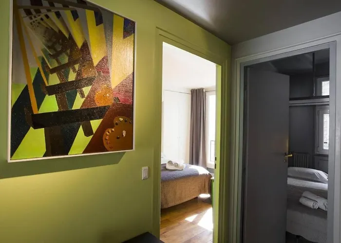 Faubourg Chic Apartament *